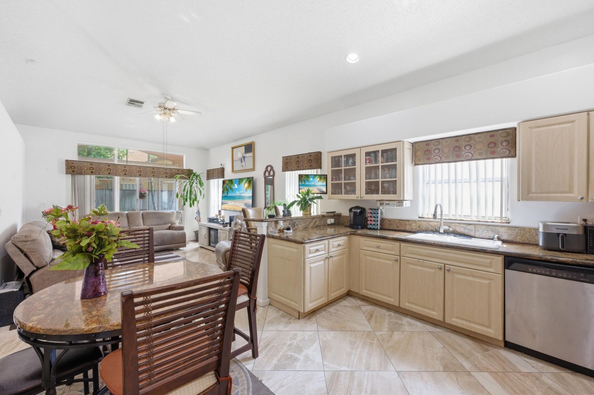 113 E Saratoga Blvd Boulevard E, Royal Palm Beach, FL 33411 Photo