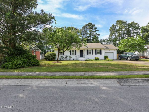 1505 Clifton Road, Jacksonville, NC 28540