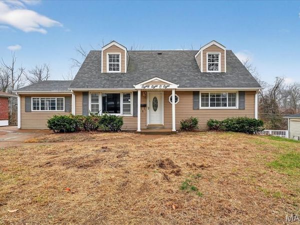 8808 Marcella Avenue , St Louis, MO 63121