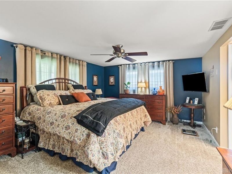 7147 Chadbourne Drive, Huber Heights, OH 45424 Photo 16