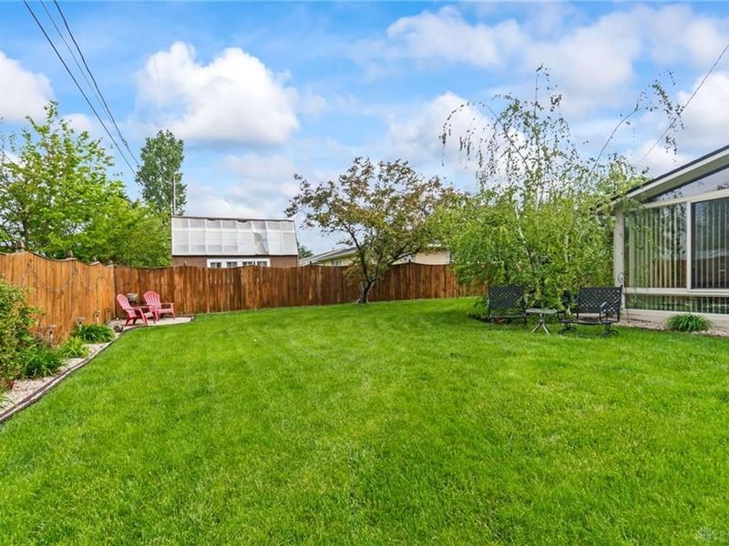 7147 Chadbourne Drive, Huber Heights, OH 45424 Photo 39