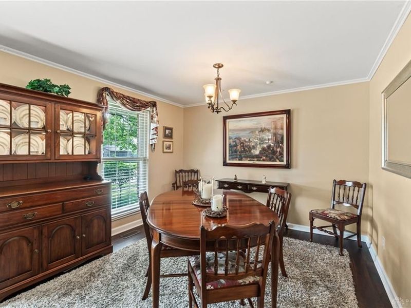7147 Chadbourne Drive, Huber Heights, OH 45424 Photo 9