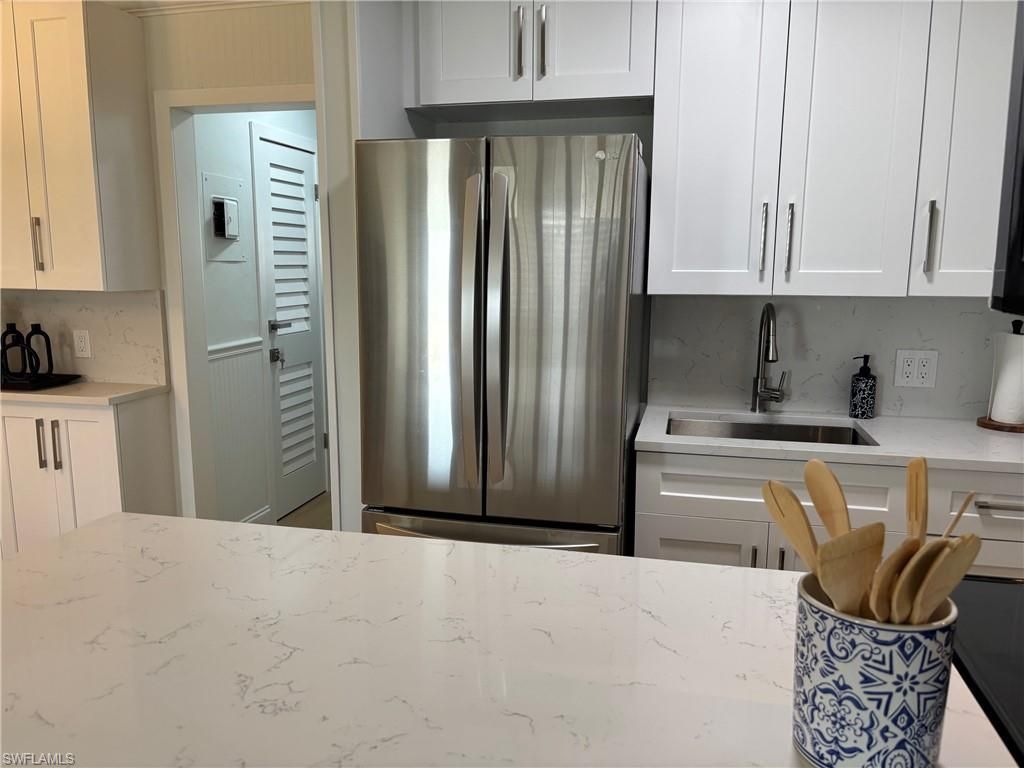 473 12th Ave S, Unit B12, Naples, FL 34102 Photo