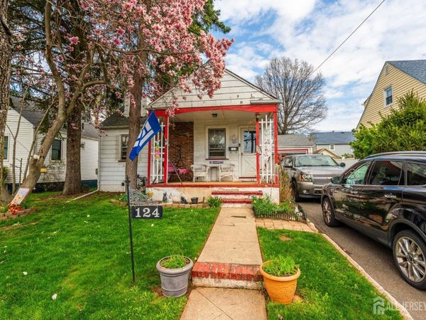 124 w 10th Avenue , Roselle, NJ 07203