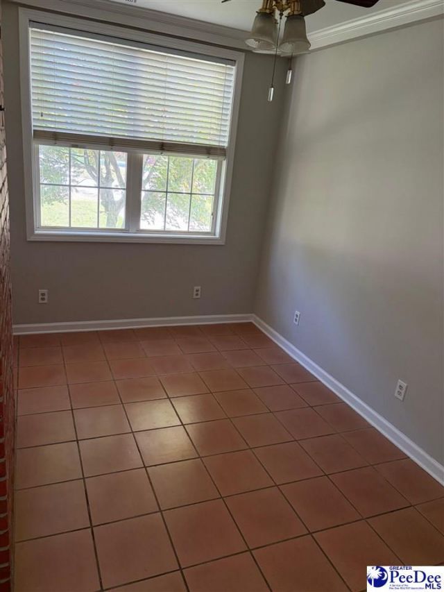 1001 Cedar Photo 7