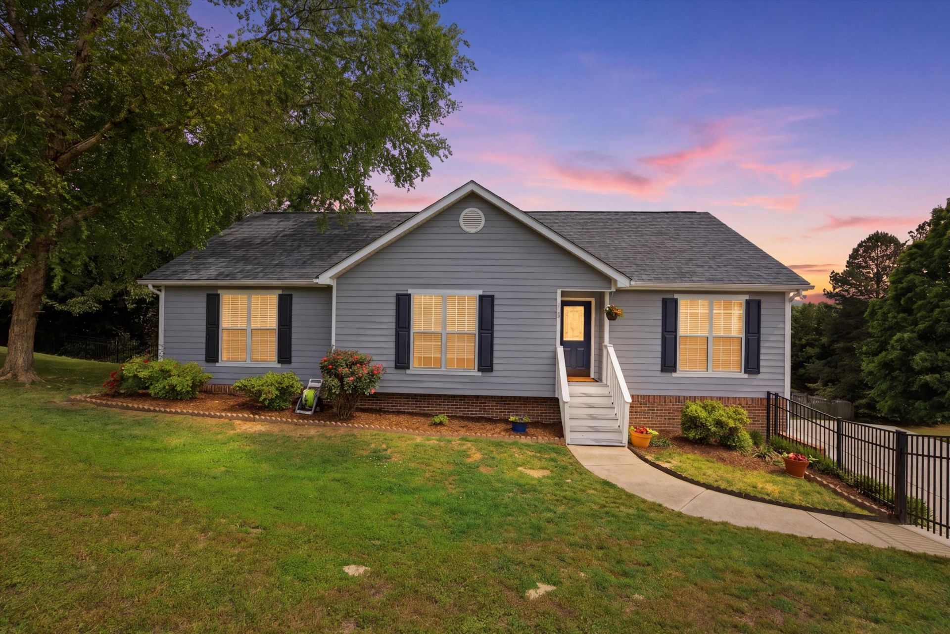 808 Brookcrest Lane, Hixson, TN 37343 Main Photo