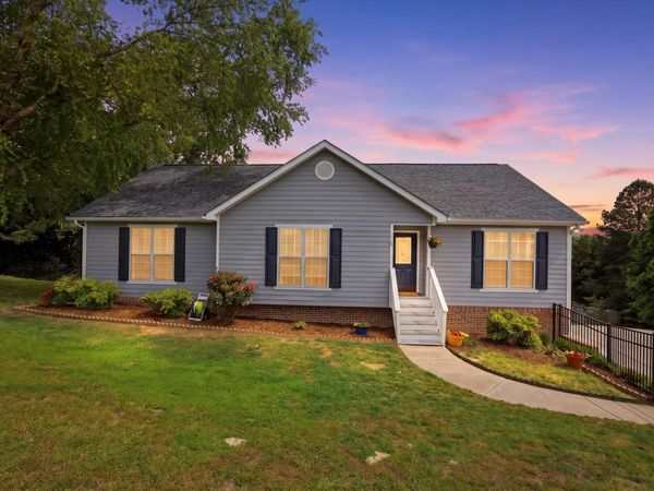 808 Brookcrest Lane, Hixson, TN 37343