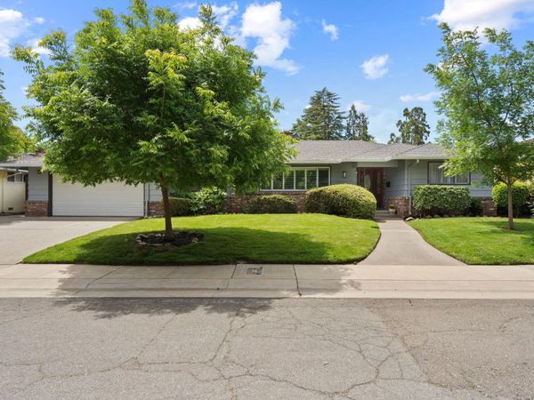 1410 Sherwood Ave, Sacramento, CA 95822