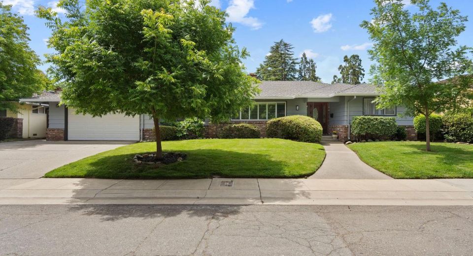 1410 Sherwood Ave, Sacramento, CA 95822 Photo