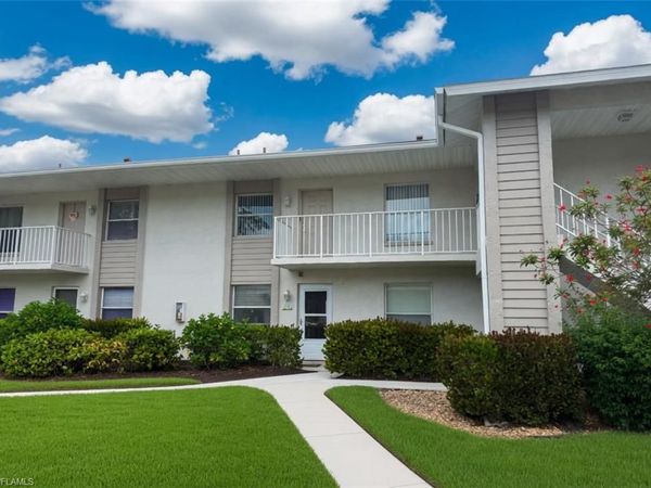 1330 Derbyshire CT, Unit E103, NAPLES, FL 34116