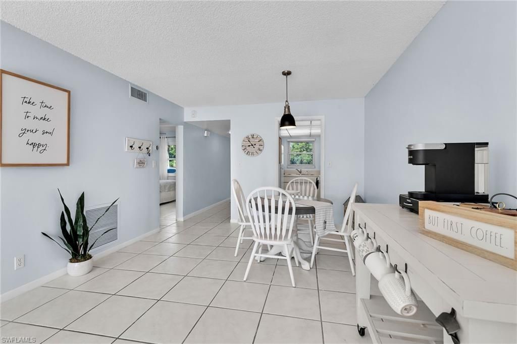 1000 Manatee Rd , Unit A105, Naples, FL 34114 Photo