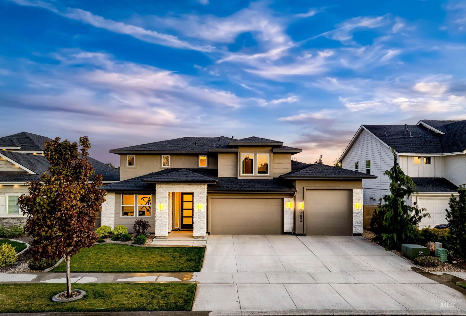 2889 E Lawton Dr, Meridian, ID 83642 Main Photo