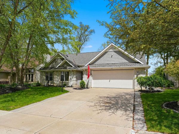8916 Spring Forest Drive, Fort Wayne, IN 46804