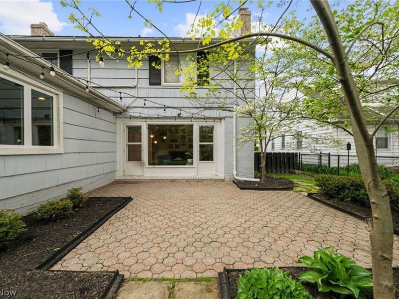 23706 Wimbledon Road, Shaker Heights, OH 44122 Photo 32