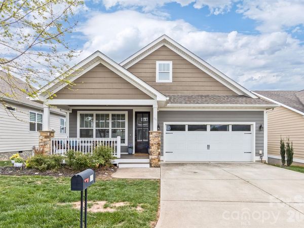 84 Rose Creek Road, Leicester, NC 28748