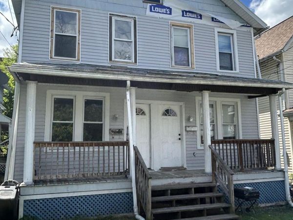 215- 215 & 1/2 William Street , Scranton, PA 18508