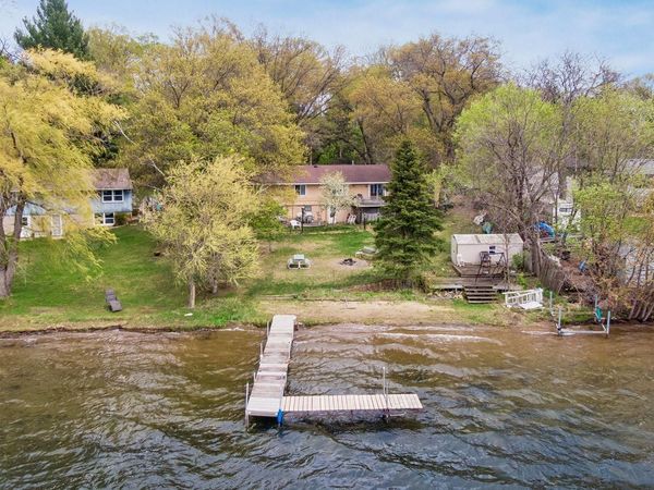 9397 Jane Road N, Lake Elmo, MN 55042