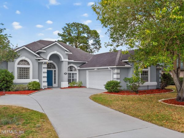 10727 PLUM HOLLOW Drive, Jacksonville, FL 32222