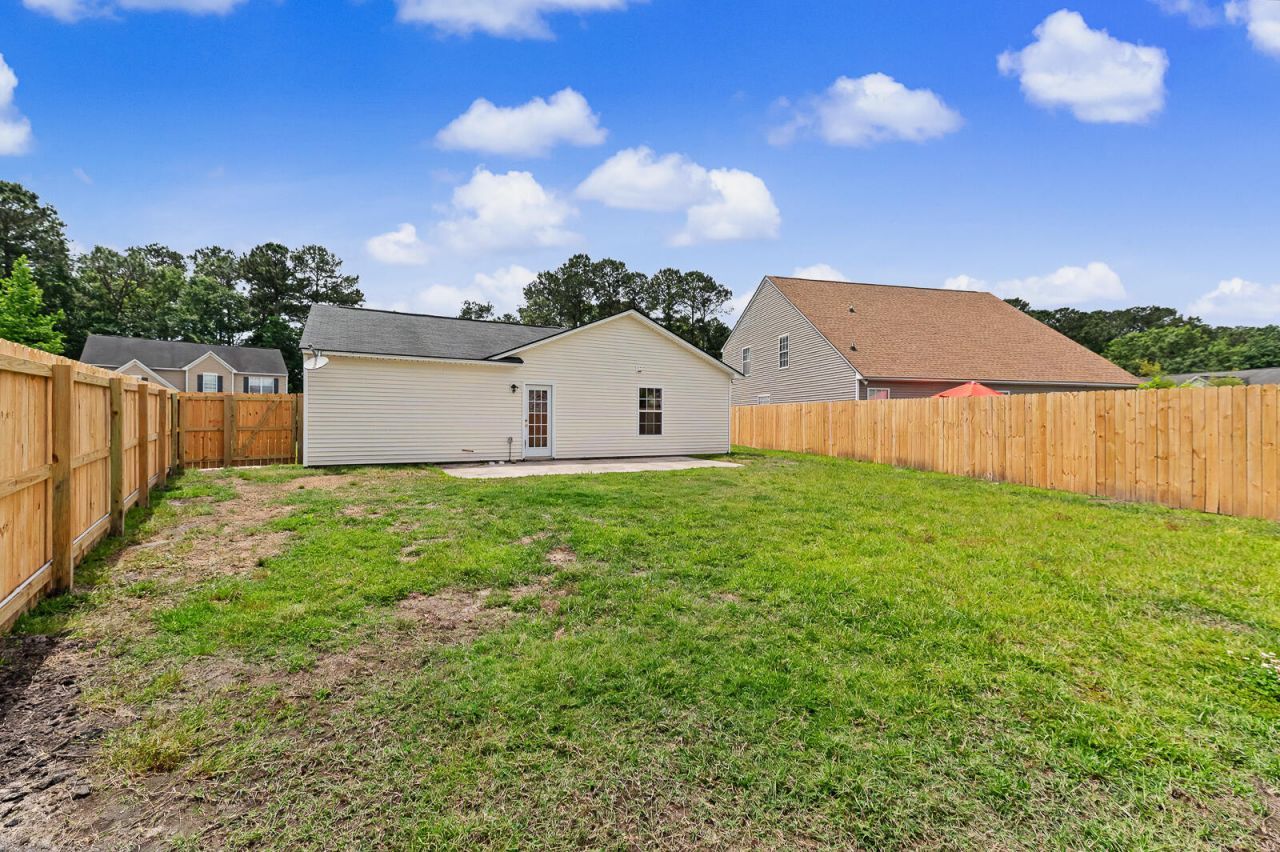 408 Jamestown Drive Photo 14