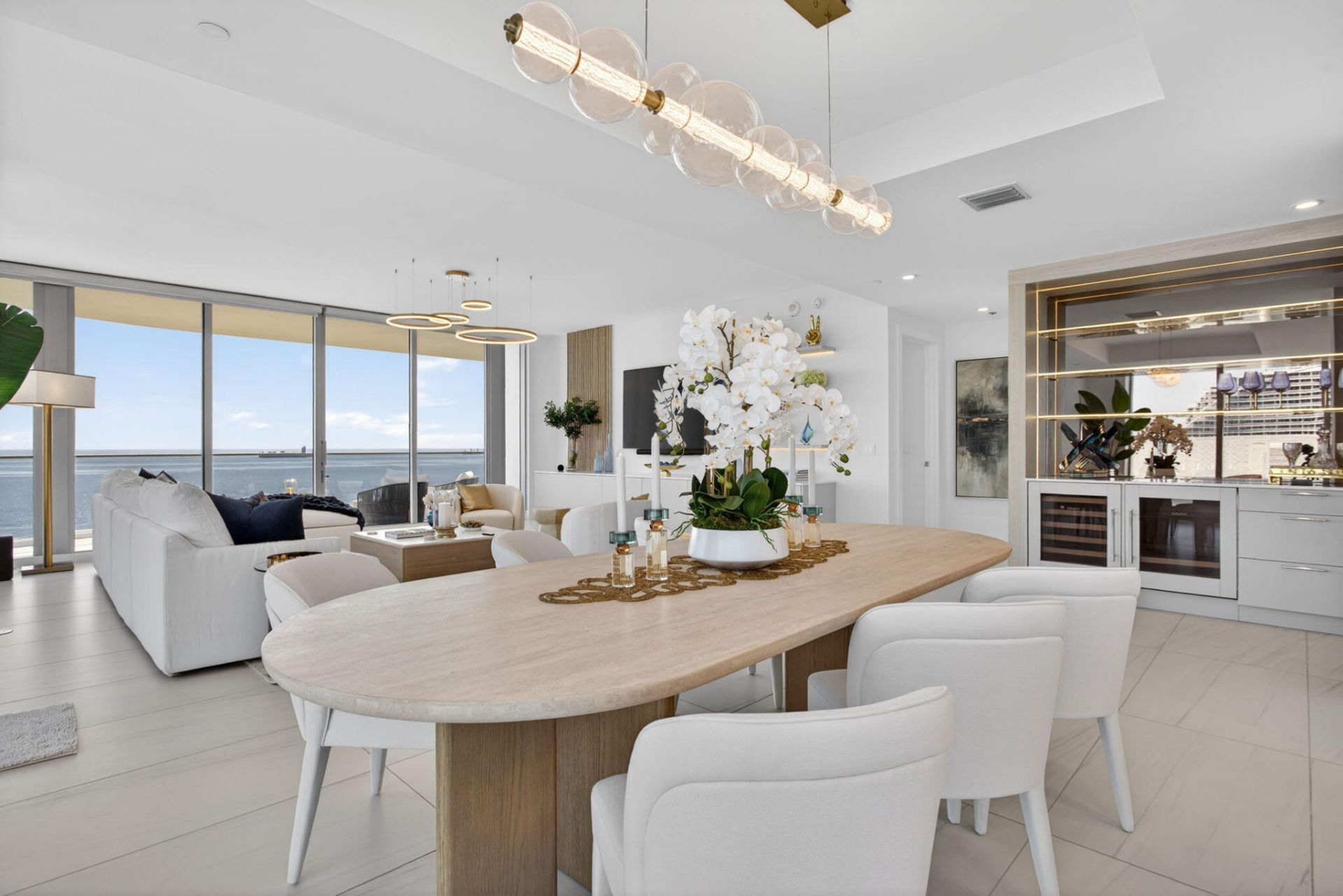 151 N Seabreeze Boulevard, Unit 1004, Fort Lauderdale, FL 33304 Photo