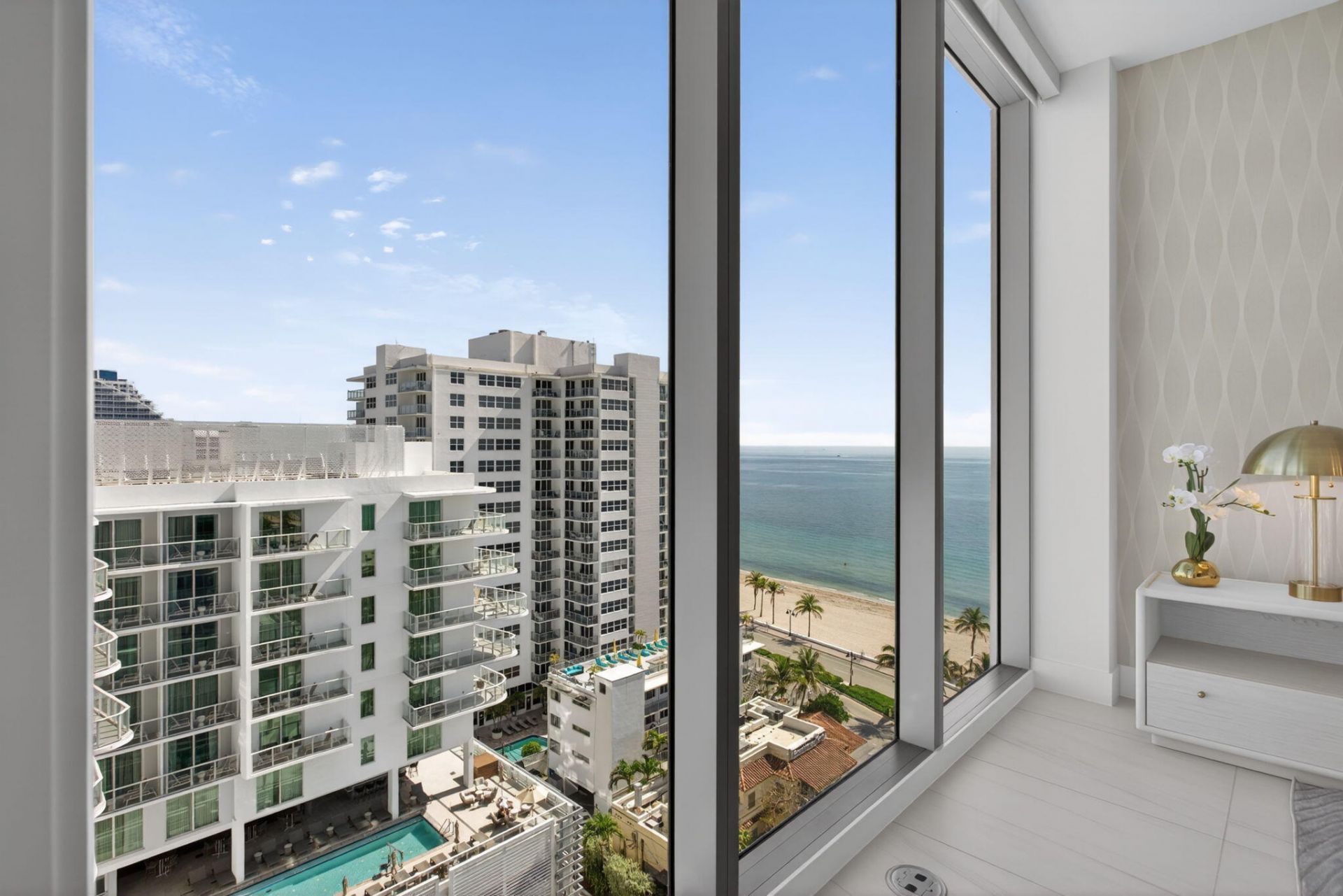 151 N Seabreeze Boulevard, Unit 1004, Fort Lauderdale, FL 33304 Photo