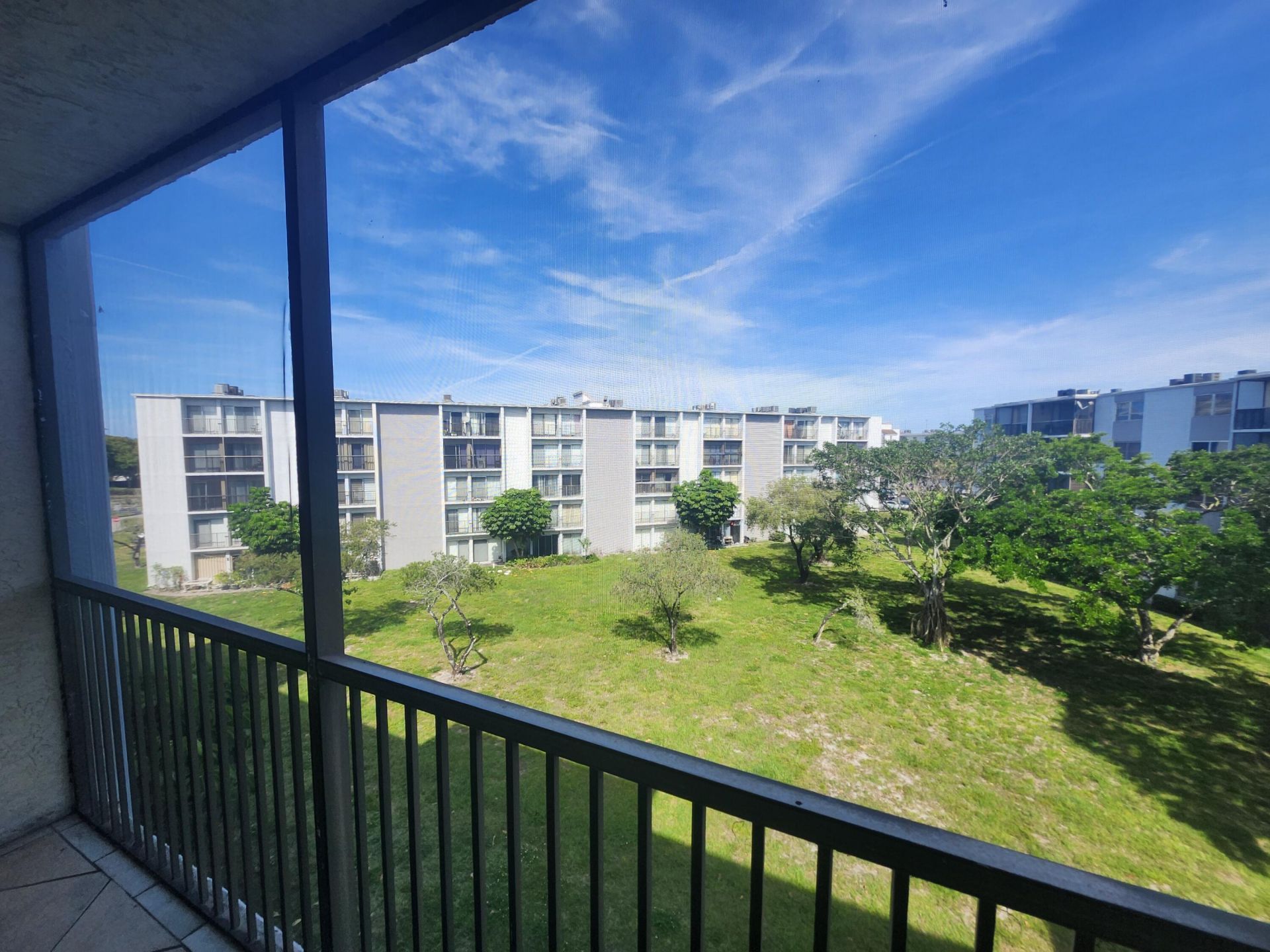 8750 N Sherman Circle N, Unit 406, Miramar, FL 33025 Photo