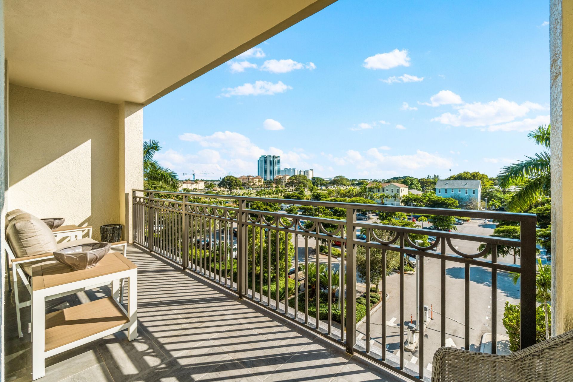 550 Okeechobee Boulevard, Unit 422, West Palm Beach, FL 33401 Photo