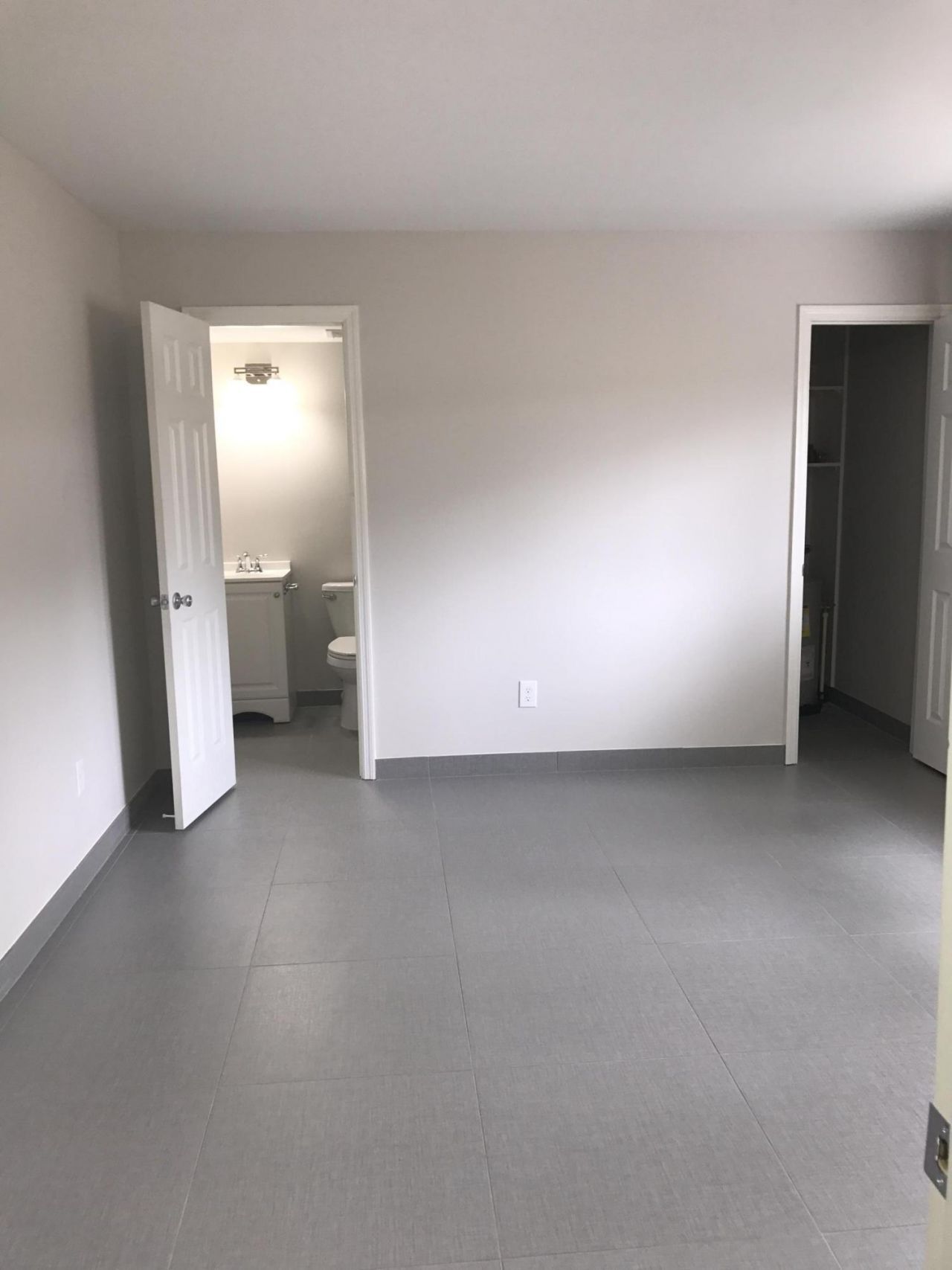 142 SW 8th Avenue, Unit Apt A, Delray Beach, FL 33444 Photo