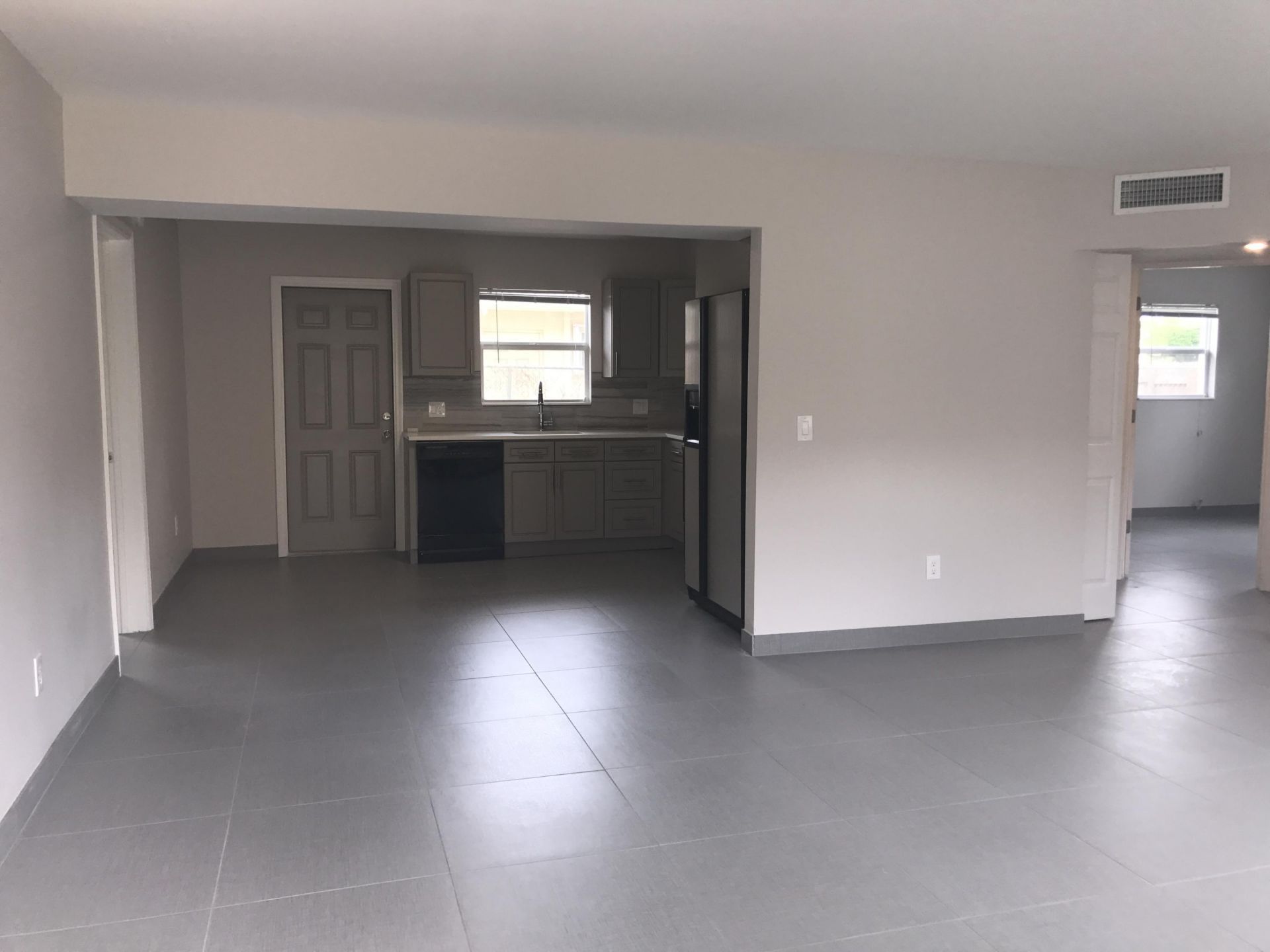 142 SW 8th Avenue, Unit Apt A, Delray Beach, FL 33444 Photo
