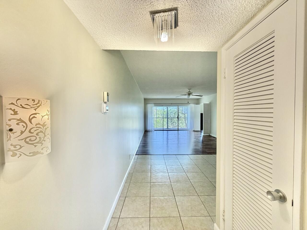 2800 N Palm Aire Drive, Unit 404, Pompano Beach, FL 33069 Photo