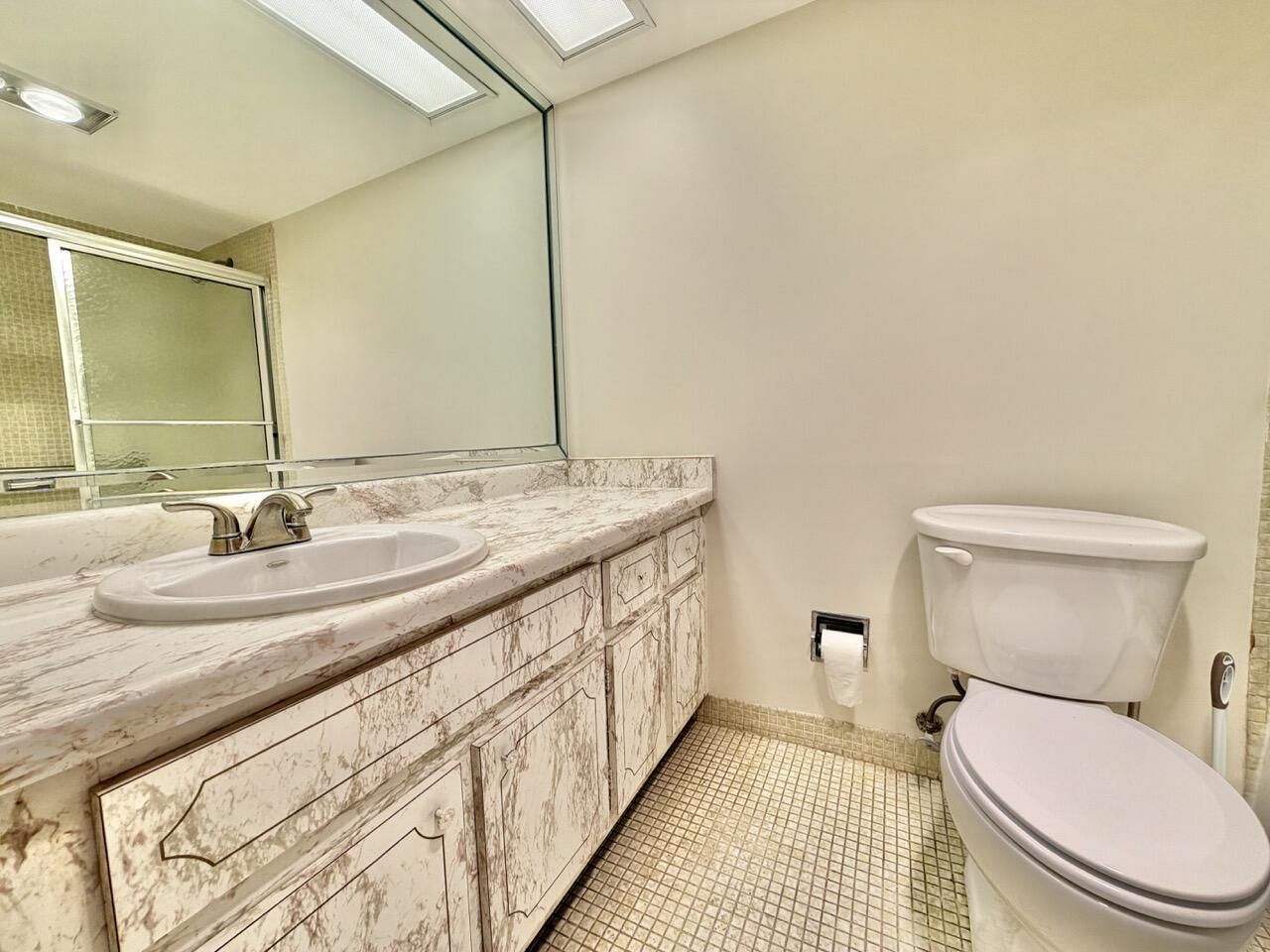 2800 N Palm Aire Drive, Unit 404, Pompano Beach, FL 33069 Photo
