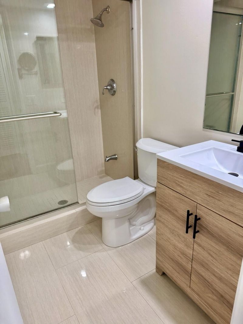 2800 N Palm Aire Drive, Unit 404, Pompano Beach, FL 33069 Photo