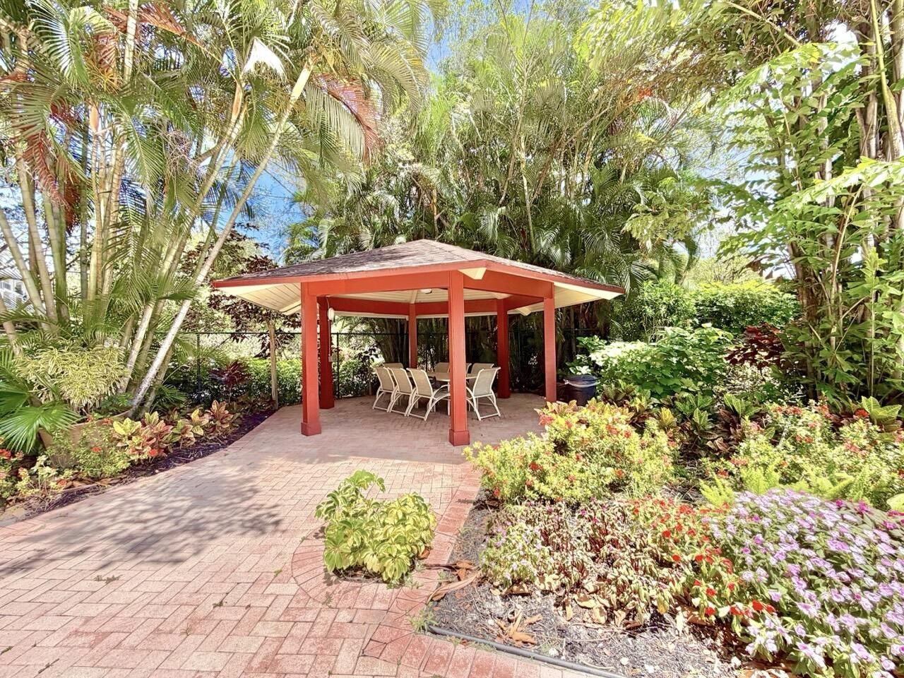 2800 N Palm Aire Drive, Unit 404, Pompano Beach, FL 33069 Photo
