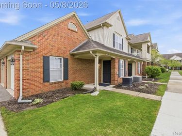 21582 Majestic Drive, Brownstown Twp, MI 48183