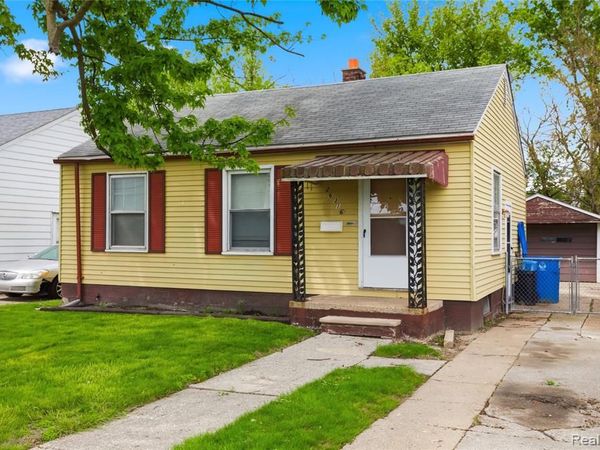 26316 Powers Avenue, Dearborn Heights, MI 48125