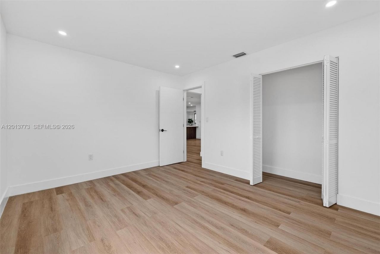 7311 Fairway Blvd, Miramar, FL 33023 Photo