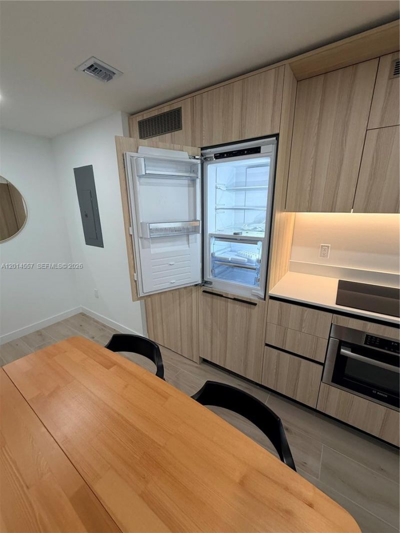 225 N Miami Av, Unit 907, Miami, FL 33128 Photo