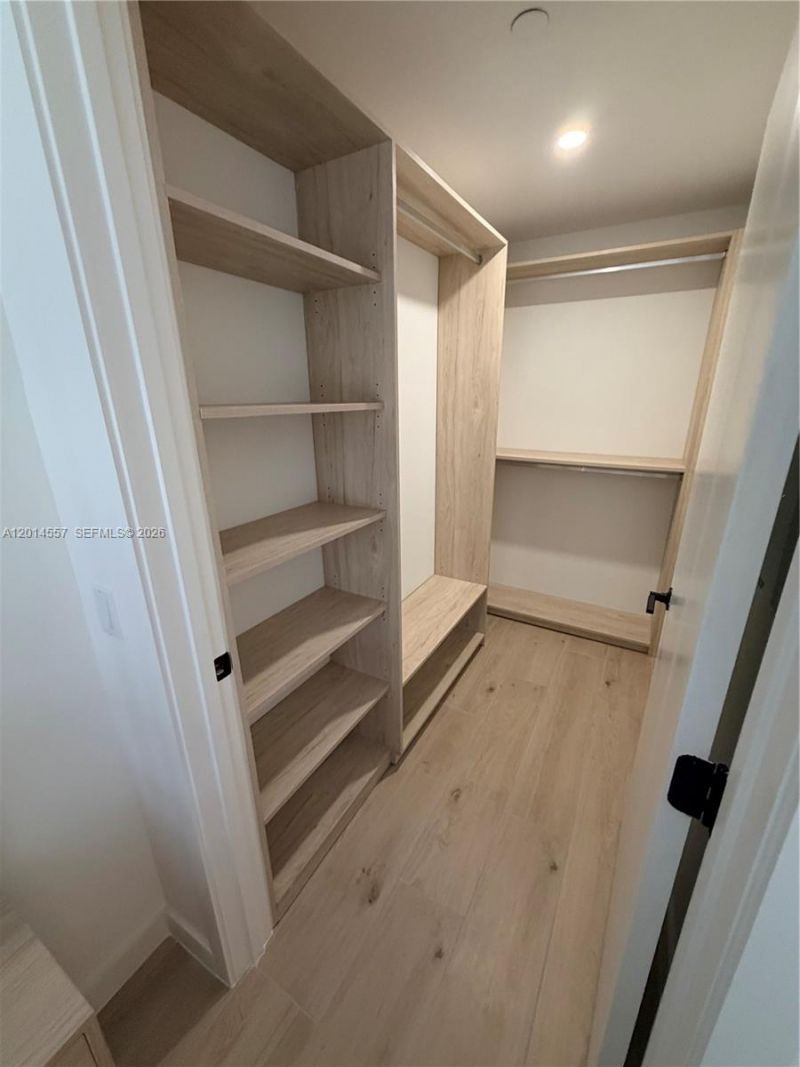 225 N Miami Av, Unit 907, Miami, FL 33128 Photo
