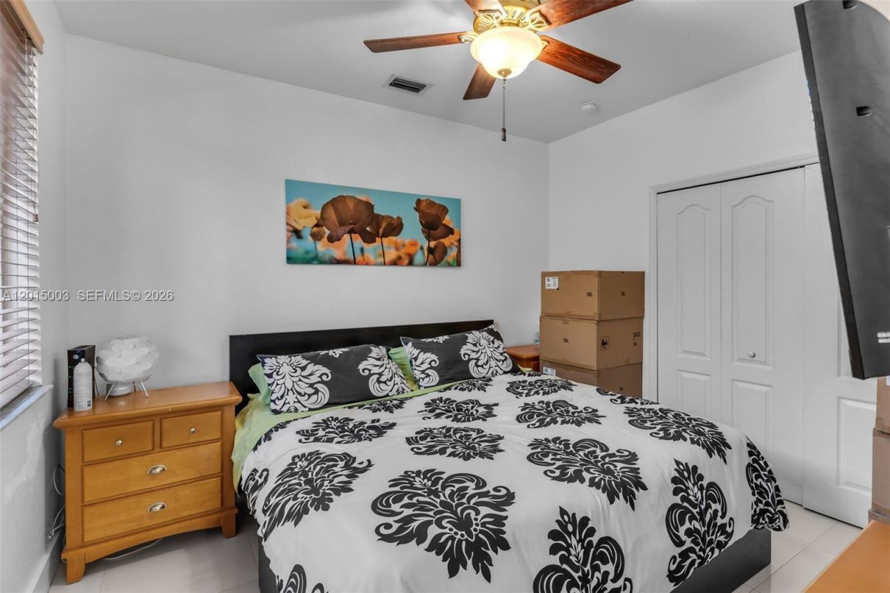 15395 SW 23rd St, Miami, FL 33185 Photo
