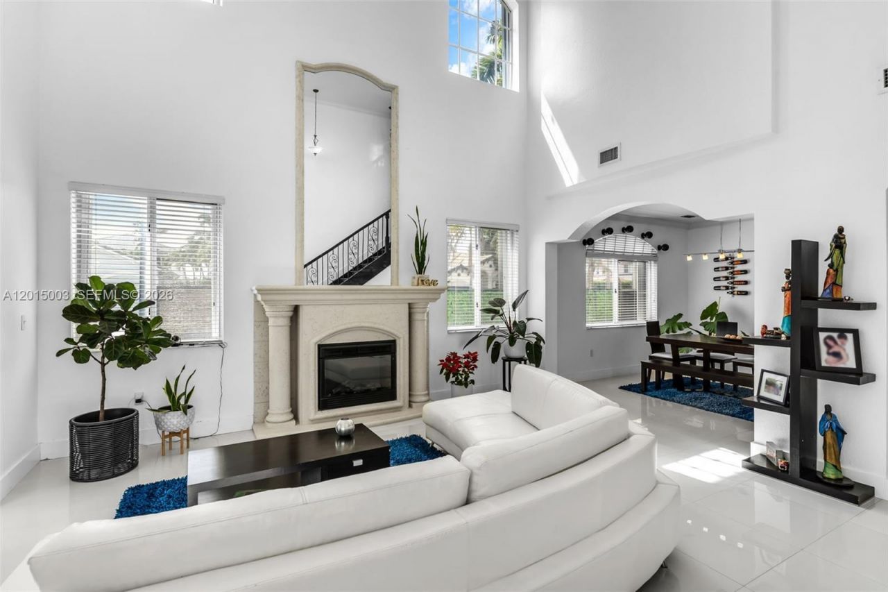 15395 SW 23rd St, Miami, FL 33185 Photo