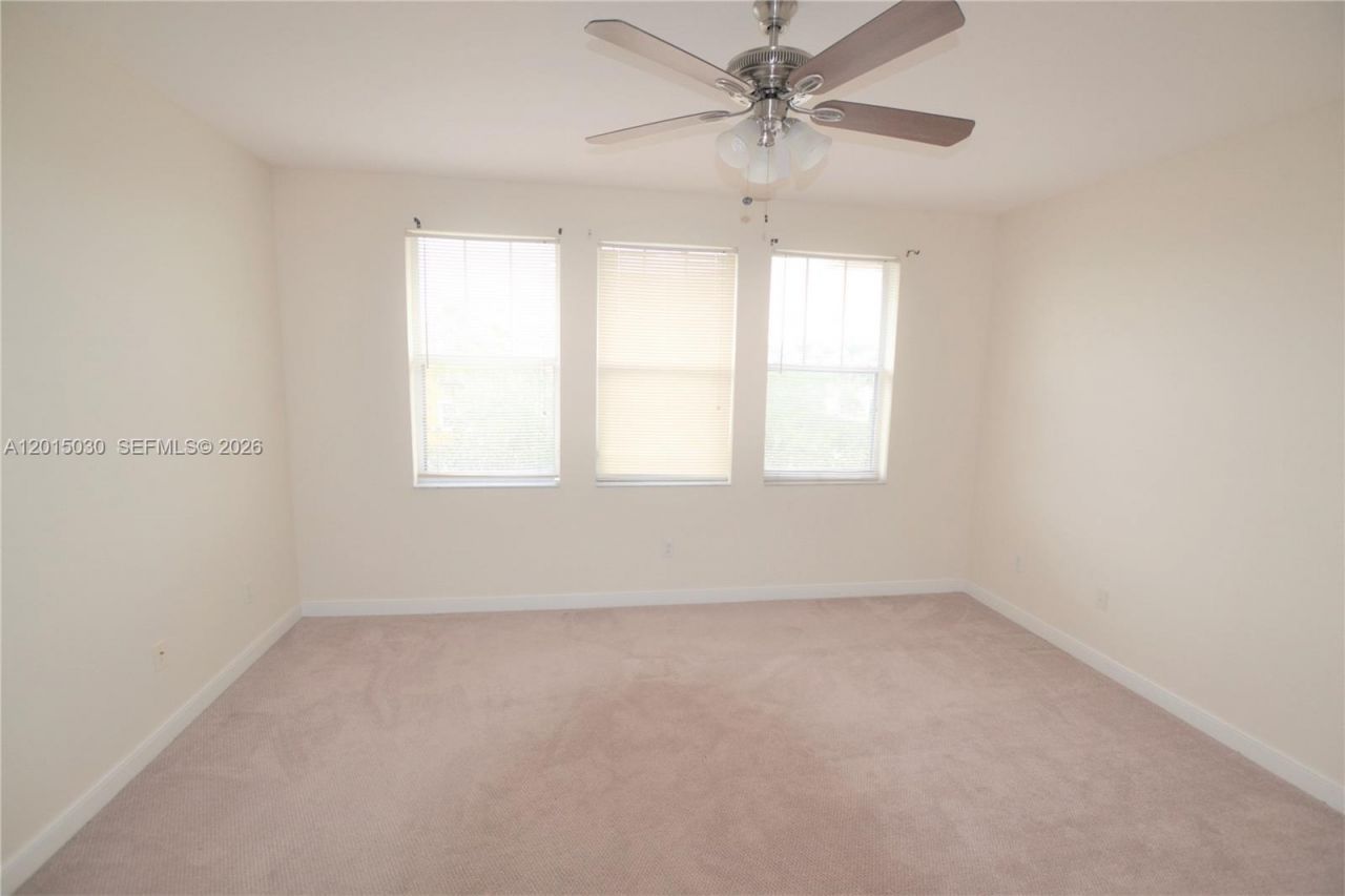 690 Amador Ln , Unit 2, West Palm Beach, FL 33401 Photo