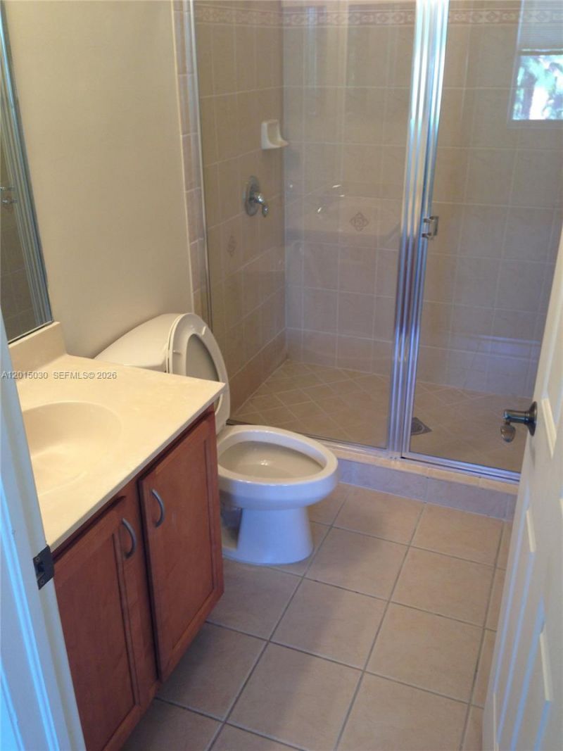 690 Amador Ln , Unit 2, West Palm Beach, FL 33401 Photo