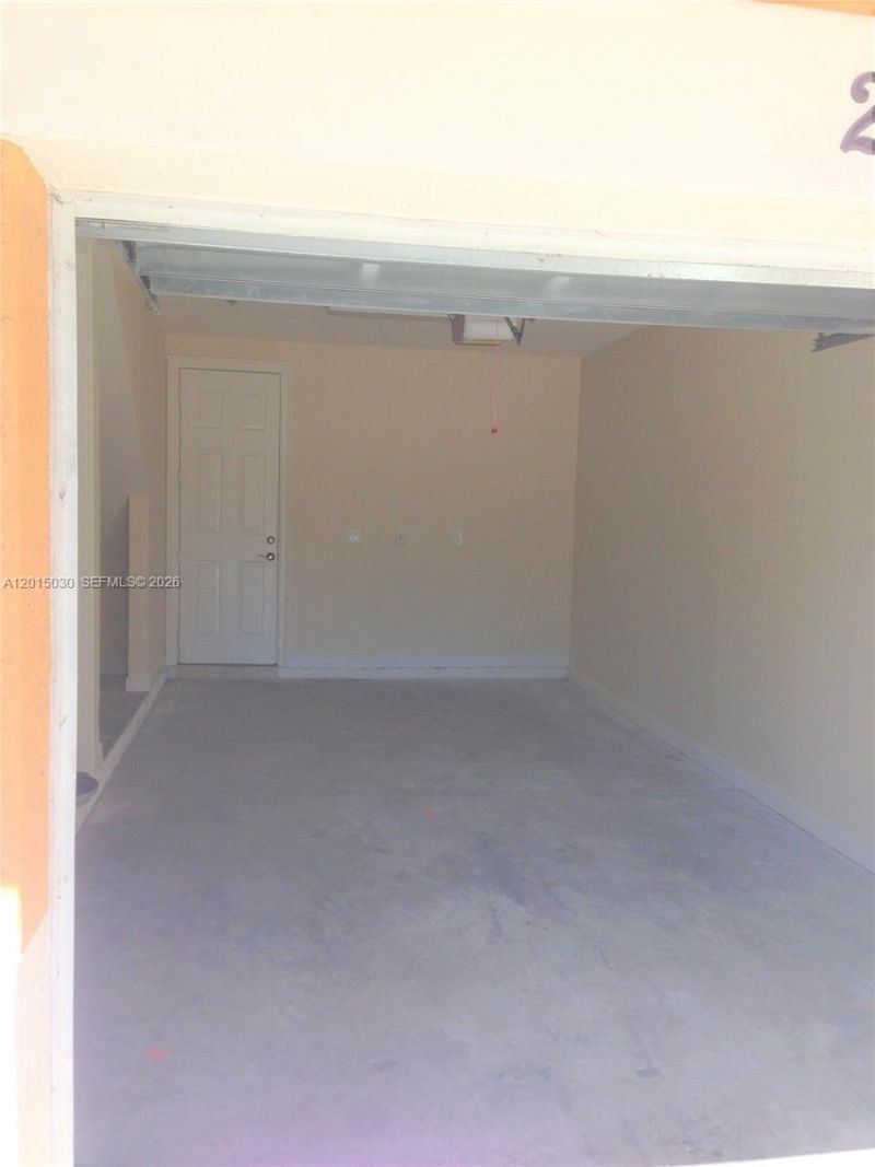 690 Amador Ln , Unit 2, West Palm Beach, FL 33401 Photo