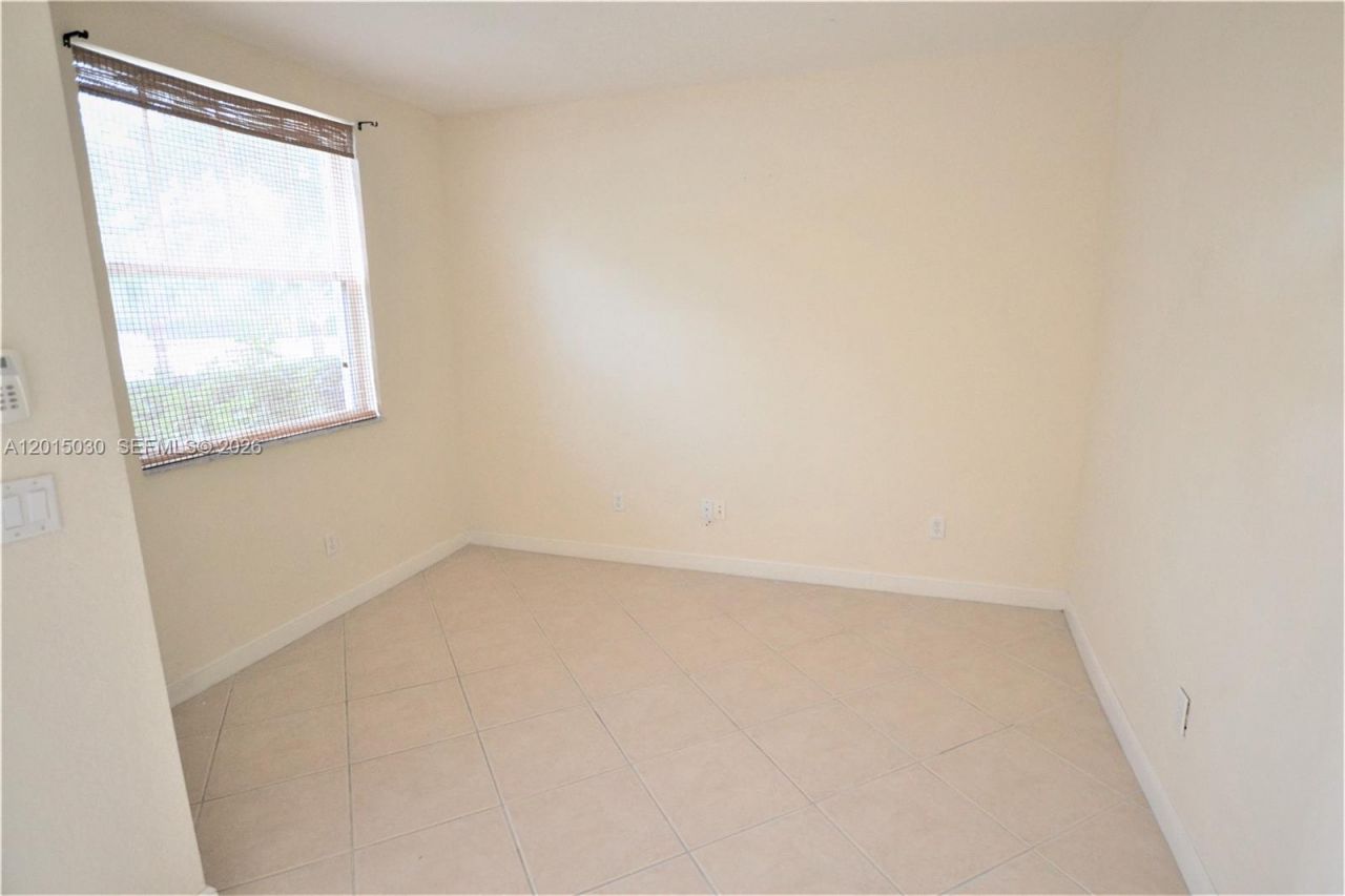 690 Amador Ln , Unit 2, West Palm Beach, FL 33401 Photo