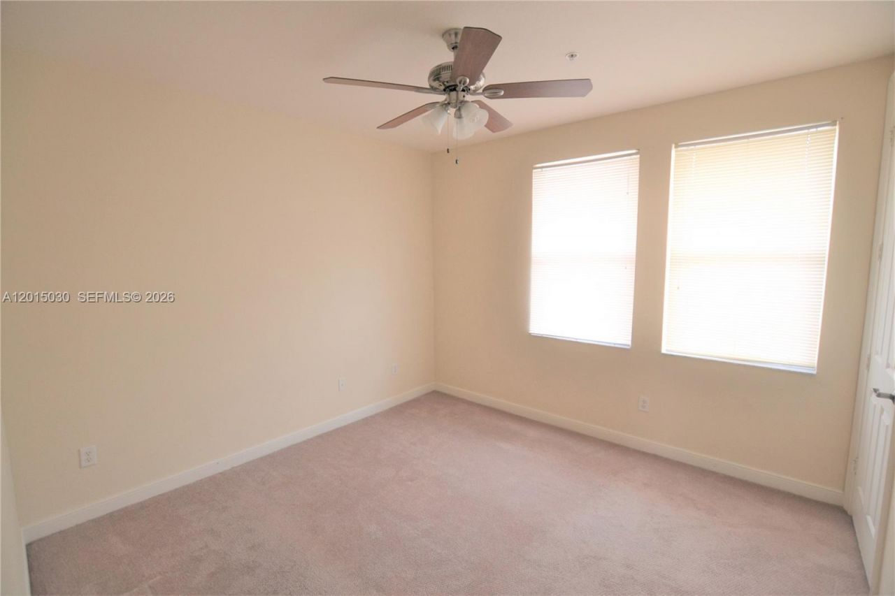 690 Amador Ln , Unit 2, West Palm Beach, FL 33401 Photo