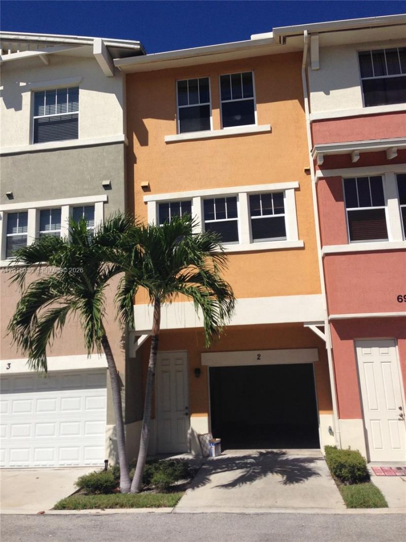 690 Amador Ln , Unit 2, West Palm Beach, FL 33401 Photo