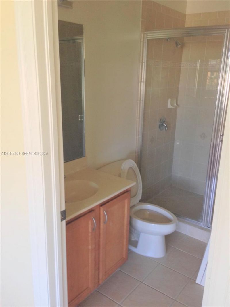 690 Amador Ln , Unit 2, West Palm Beach, FL 33401 Photo