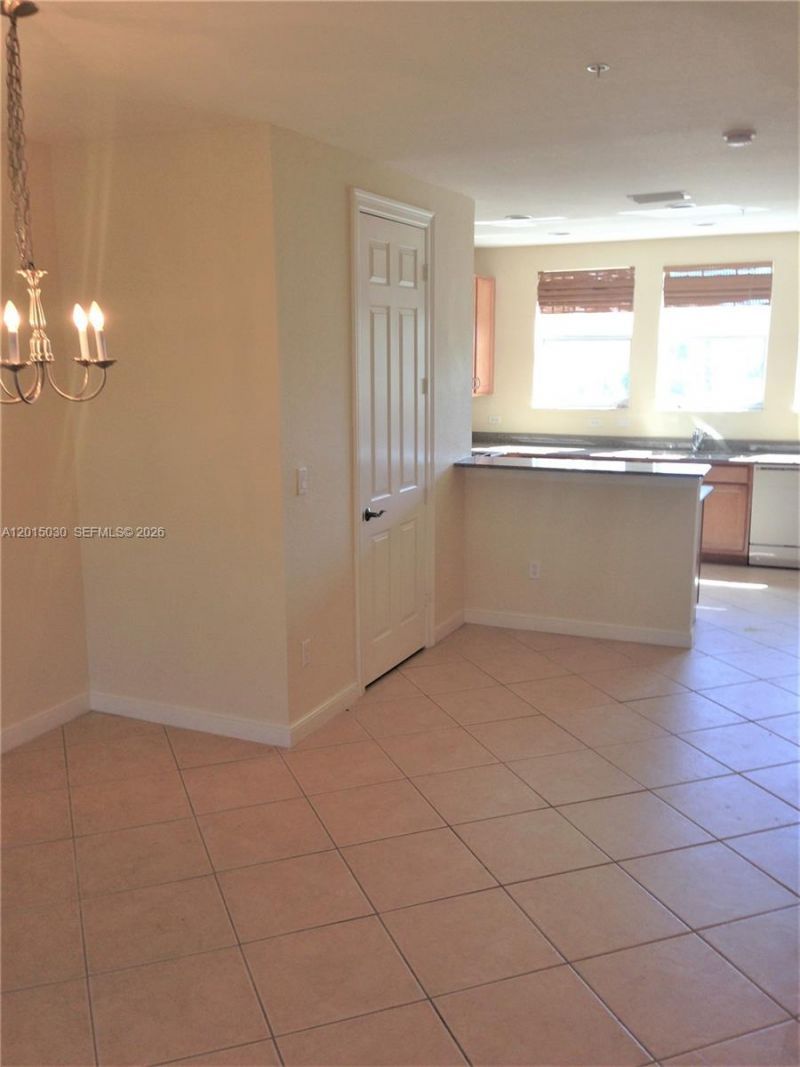 690 Amador Ln , Unit 2, West Palm Beach, FL 33401 Photo