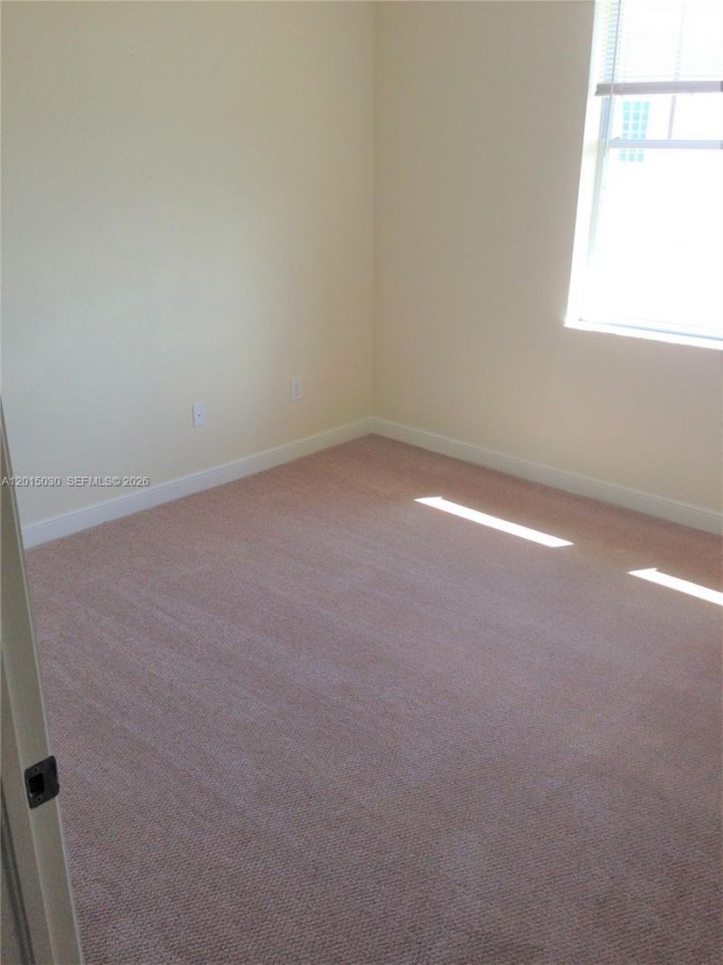 690 Amador Ln , Unit 2, West Palm Beach, FL 33401 Photo