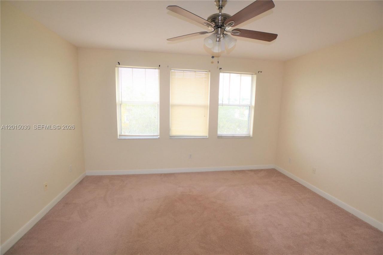 690 Amador Ln , Unit 2, West Palm Beach, FL 33401 Photo